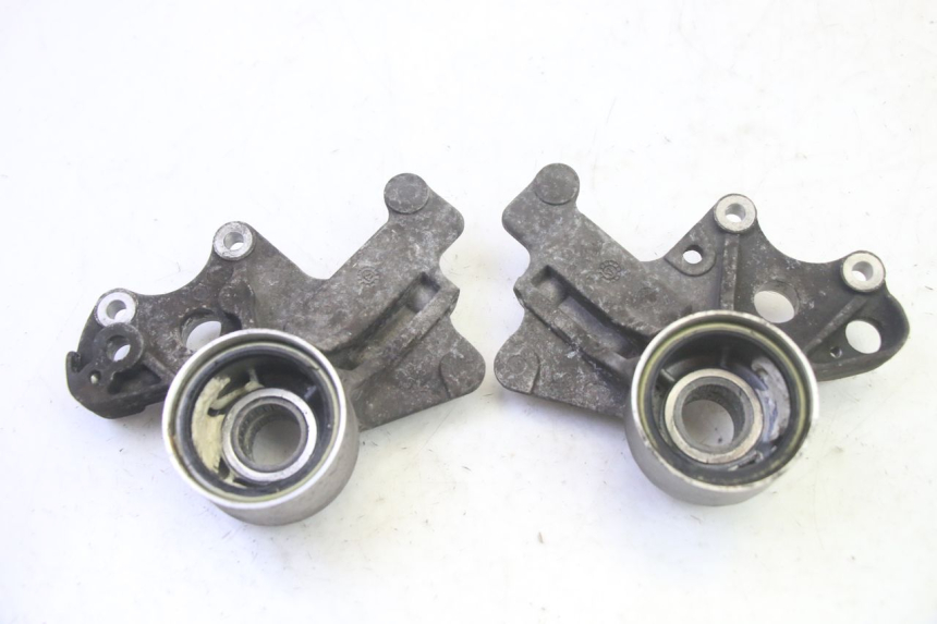 photo de FRONT CALIPER BRACKET PIAGGIO MP3 500 (2016 - 2018) - Product overview