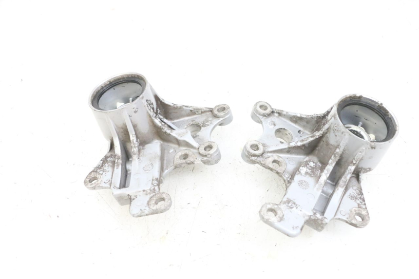 photo de FRONT CALIPER BRACKET PIAGGIO MP3 RL 250 (2006 - 2010) - Component detail