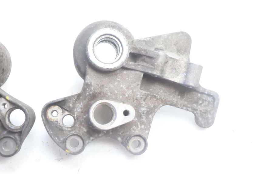 photo de FRONT CALIPER BRACKET PIAGGIO MP3 500 (2016 - 2018) - Zoom on usage condition