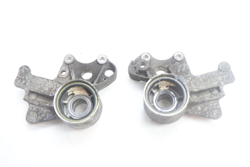 photo de FRONT CALIPER BRACKET PIAGGIO MP3 500 (2016 - 2018) - Technical close-up