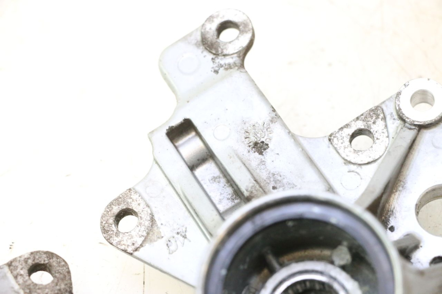photo de FRONT CALIPER BRACKET PIAGGIO MP3 500 (2011 - 2015) - Markings and original references