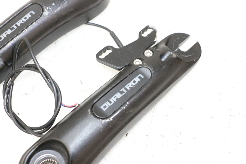 photo de FRONT BRAKE CALIPER BRACKET DUALTRON VICTOR LIMITED 1 - Checked used part