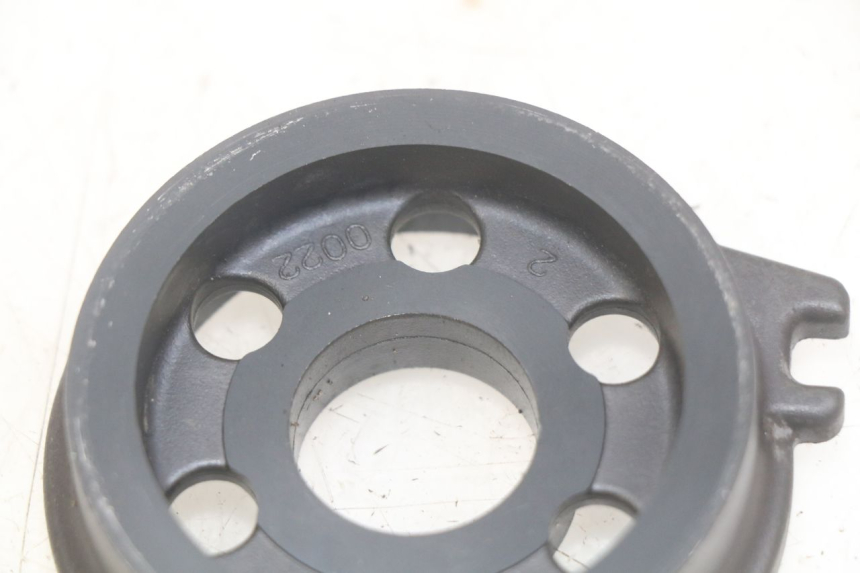 photo de OIL FILTER BRACKET KAWASAKI Z 750 (2007 - 2013) - Component detail