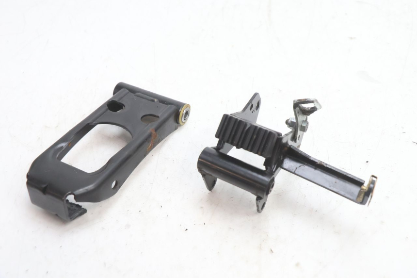 photo de ENGINE MOUNT PEUGEOT 103 SPX CLIP 50 (1989 - 1992) - Main view