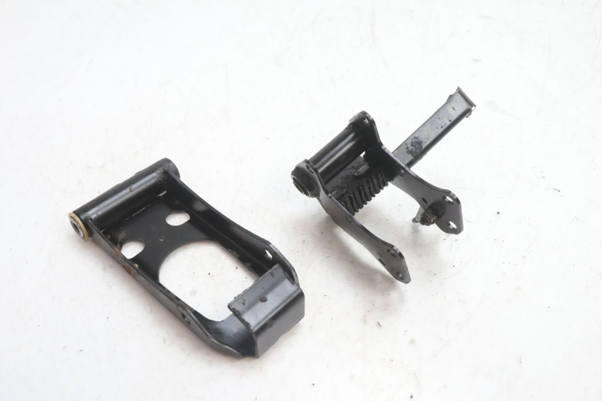 photo de ENGINE MOUNT PEUGEOT 103 SPX CLIP 50 (1989 - 1992) - Zoom on usage condition