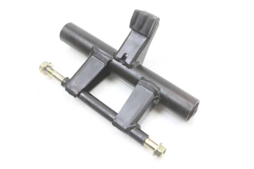 photo de ENGINE MOUNT DAELIM A-FOUR 2T 50 (2005 - 2012) - Component detail