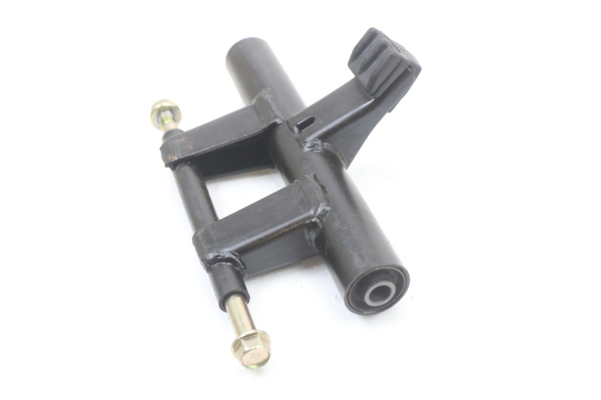 photo de ENGINE MOUNT DAELIM A-FOUR 2T 50 (2005 - 2012) - Fixing points details