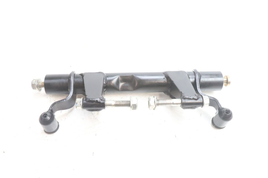 photo de ENGINE MOUNT KYMCO AGILITY 16+ 4T 50 (2018 - 2023) - Fixing points details