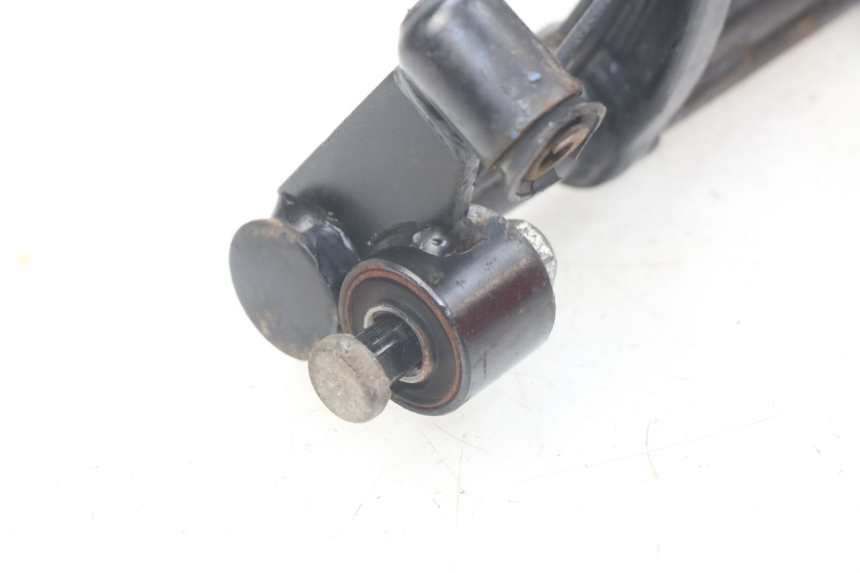 photo de ENGINE MOUNT KYMCO AGILITY 4T 50 (2018 - 2022) - Alternative perspective