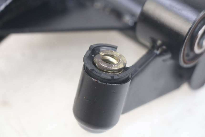 photo de ENGINE MOUNT KYMCO AGILITY 4T 50 (2018 - 2022) - Fixing points details