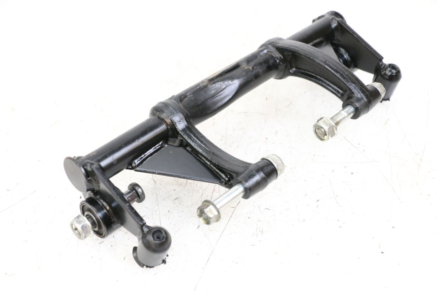 photo de ENGINE MOUNT KYMCO AGILITY 4T 50 (2018 - 2022) - Component detail