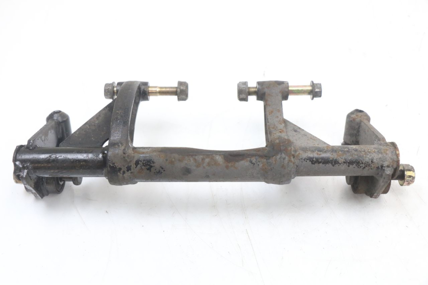 photo de ENGINE MOUNT KYMCO AGILITY CARRY 50 (2011 - 2020) - Zoom on usage condition