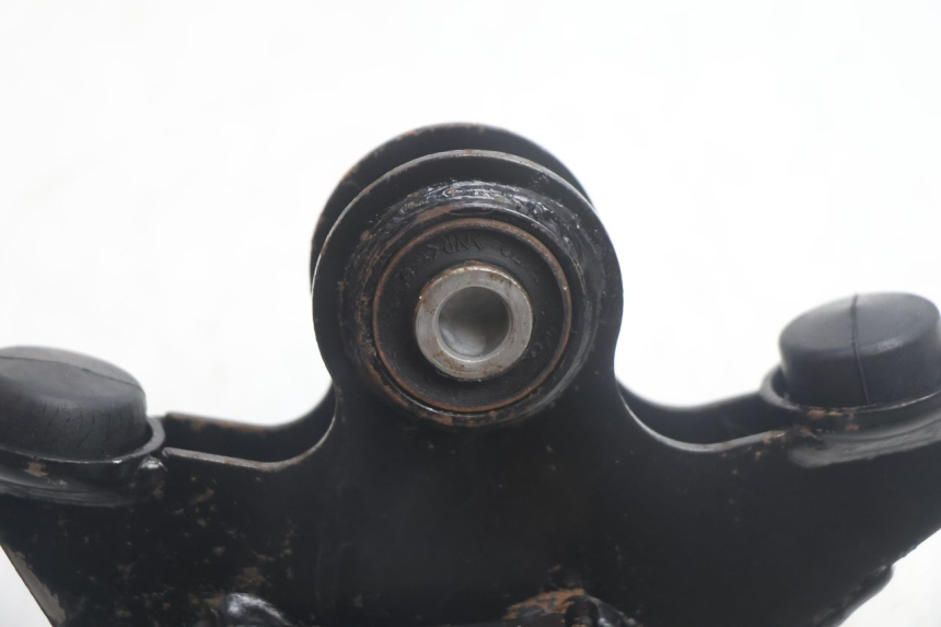photo de ENGINE MOUNT KYMCO AGILITY CITY 2T 50 (2008 - 2016) - Surface and material condition