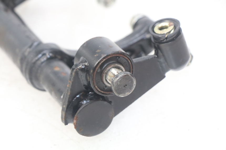 photo de ENGINE MOUNT KYMCO AGILITY DELIVERY 4T 50 (2018 - 2023) - Alternative perspective