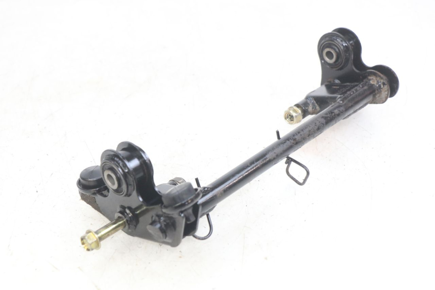 photo de ENGINE MOUNT KYMCO AGILITY NAKED RENOUVO 2T 50 (2011 - 2018) - Alternative perspective