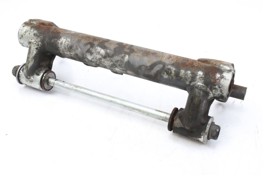 photo de ENGINE MOUNT SUZUKI AN BURGMAN 400 (2006 - 2010) - Fixing points details