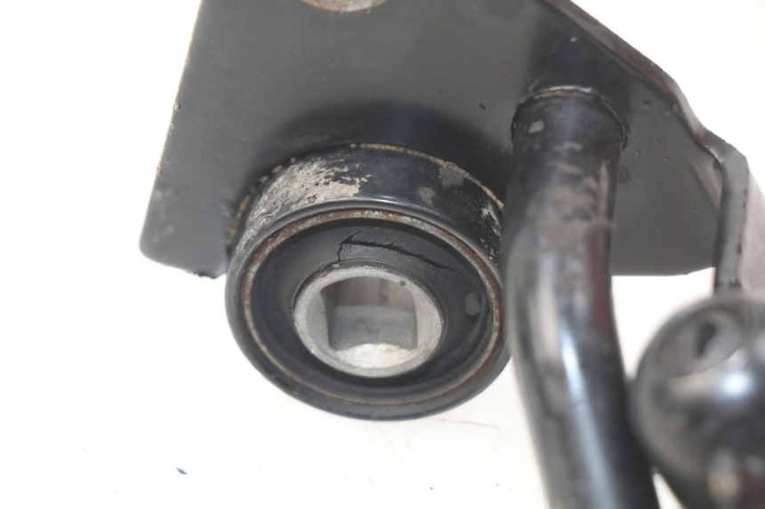 photo de ENGINE MOUNT MBK BOOSTER NEXT GENERATION 50 (2004 - 2007) - Zoom on usage condition