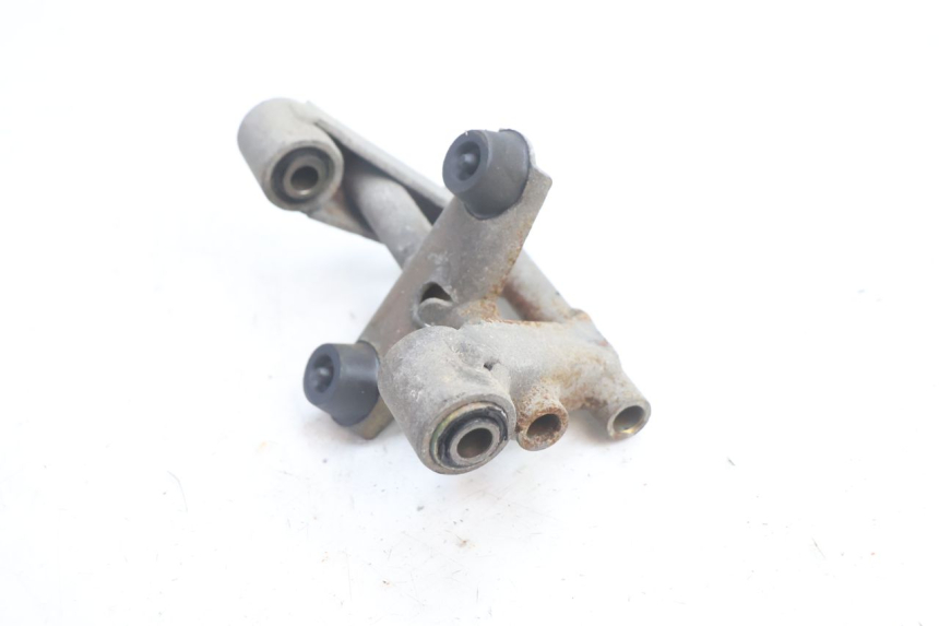 photo de ENGINE MOUNT PEUGEOT BUXY 50 (1993 - 1998) - Fixing points details
