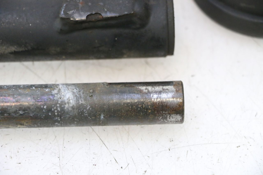 photo de ENGINE MOUNT BMW C1 125 (2000 - 2003) - High-resolution close-up