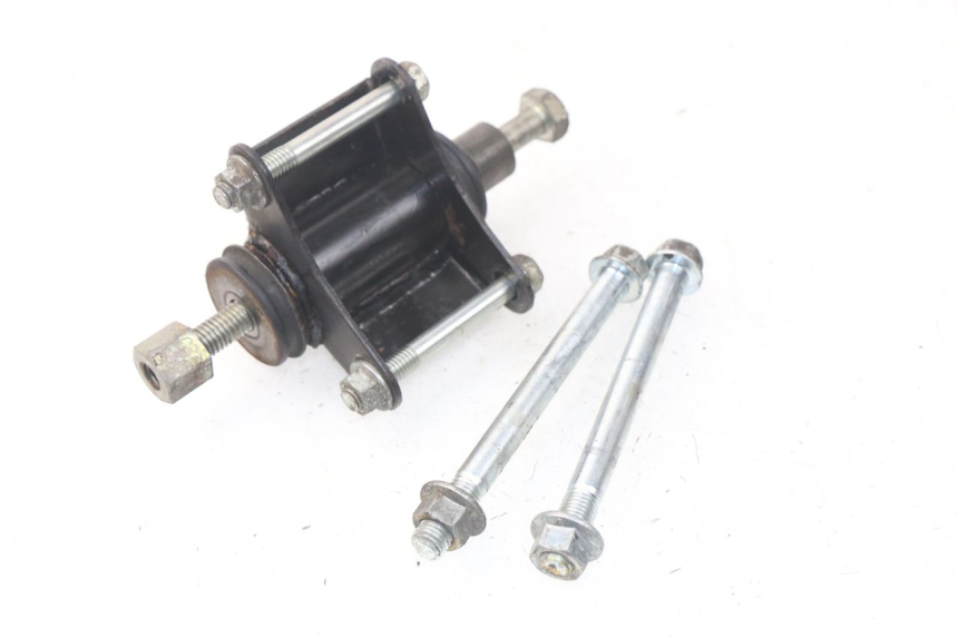 photo de ENGINE MOUNT HONDA CA REBEL 125 (1995 - 2001) - Component detail