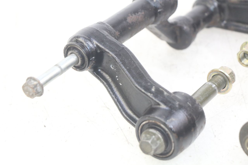 photo de ENGINE MOUNT KYMCO DINK STREET 125 (2009 - 2014) - Alternative perspective