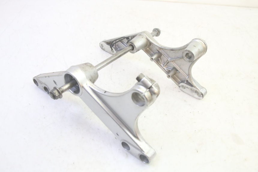 photo de ENGINE MOUNT SUZUKI DL V STROM 1000 (2002 - 2007) - Component detail
