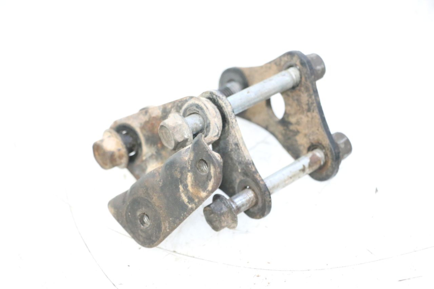 photo de ENGINE MOUNT SUZUKI DR S 600 (1985 - 1989) - Zoom on usage condition