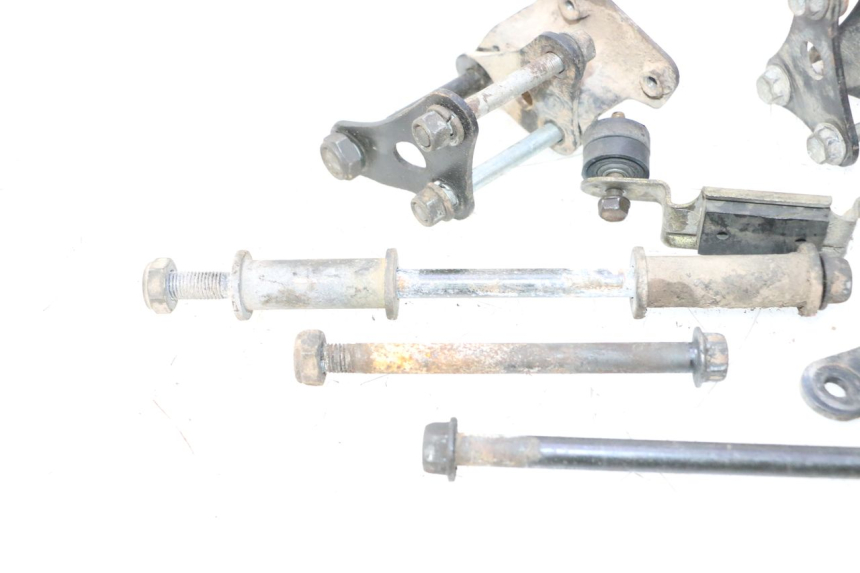 photo de ENGINE MOUNT SUZUKI DR S 600 (1985 - 1989) - Surface and material condition
