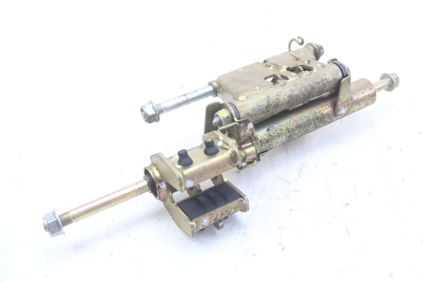 photo de ENGINE MOUNT HONDA FES PANTHEON 2T 125 (1998 - 2002) - Zoom on usage condition