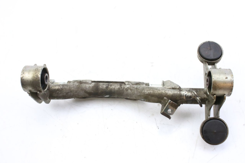 photo de ENGINE MOUNT HONDA FES S-WING SWING ABS 125 (2007 - 2015) - Product overview