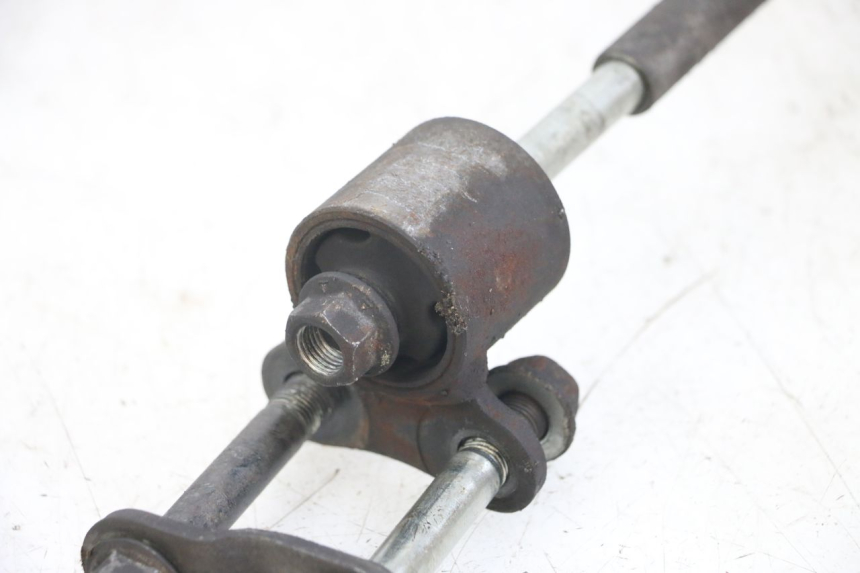 photo de ENGINE MOUNT YAMAHA FJ 3CX 1200 (1986 - 1996) - Technical close-up