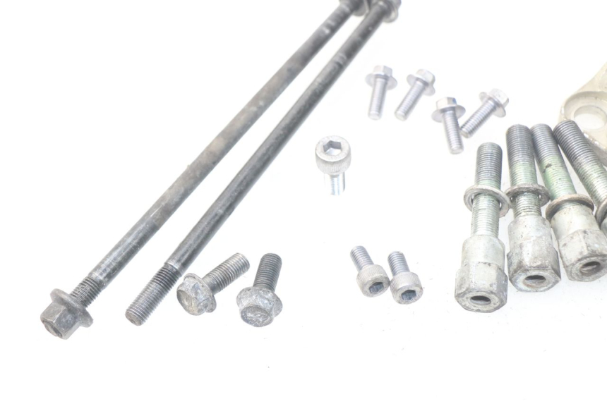 photo de ENGINE MOUNT YAMAHA FJR ABS 1300 (2006 - 2012) - Zoom on usage condition