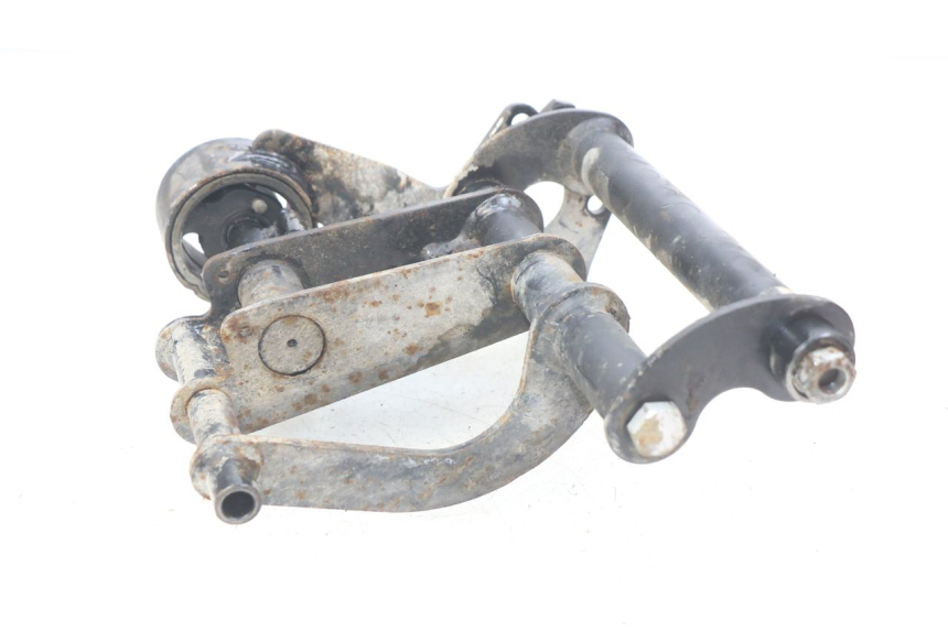 photo de ENGINE MOUNT PIAGGIO FLY 100 (2006 - 2010) - Zoom on usage condition