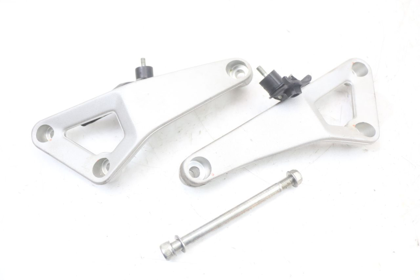 photo de ENGINE MOUNT HUSQVARNA SVARTPILEN 401 (2018 - 2023) - Main view