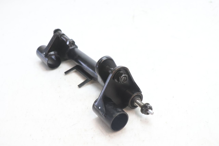 photo de ENGINE MOUNT PEUGEOT KISBEE 2T 50 (2018 - 2022) - Technical close-up