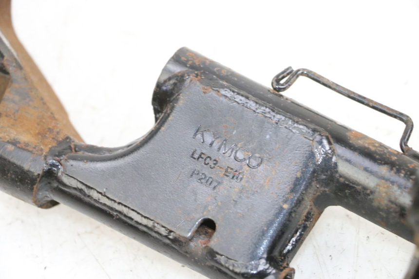 photo de ENGINE MOUNT KYMCO LIKE 125 (2009 - 2016) - Technical close-up