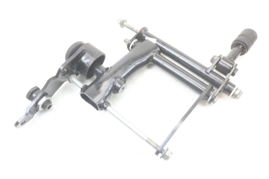 photo de ENGINE MOUNT PIAGGIO MP3 HPE 350 (2018 - 2020) - Main view