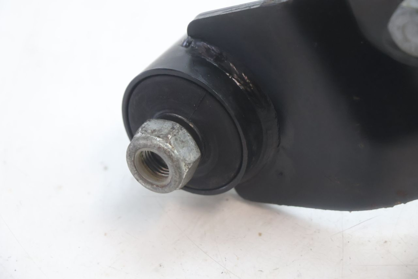photo de ENGINE MOUNT PIAGGIO MP3 HPE 530 (2022 - 2026) - Product overview
