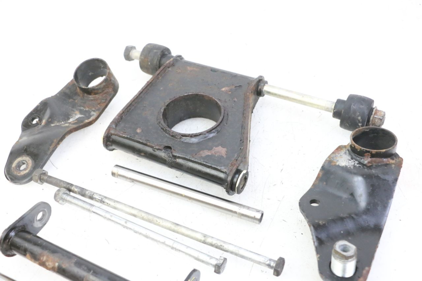 photo de ENGINE MOUNT PIAGGIO MP3 LT 400 (2007 - 2012) - Product overview