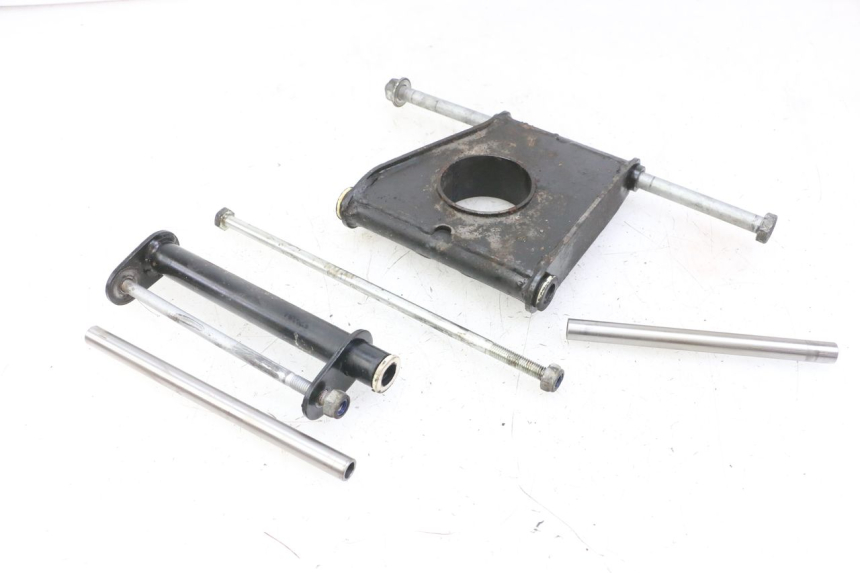 photo de ENGINE MOUNT PIAGGIO MP3 500 (2011 - 2015) - Main view