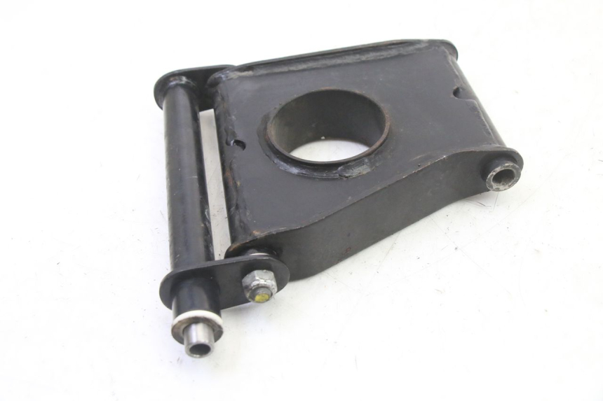photo de ENGINE MOUNT PIAGGIO MP3 500 (2014 - 2017) - Alternative perspective