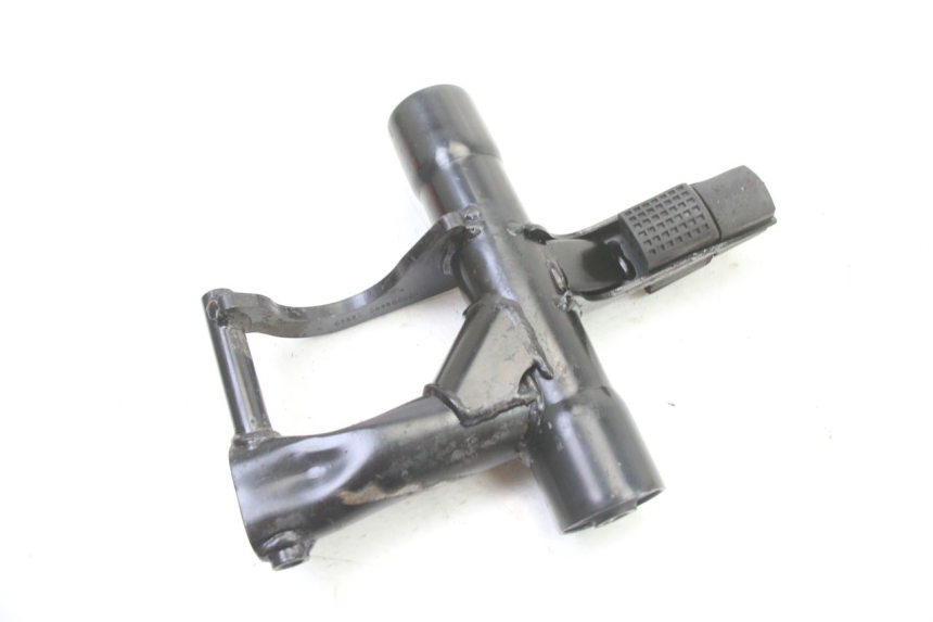 photo de ENGINE MOUNT PIAGGIO NEW TYPHOON 50 (2018 - 2021) - Alternative perspective