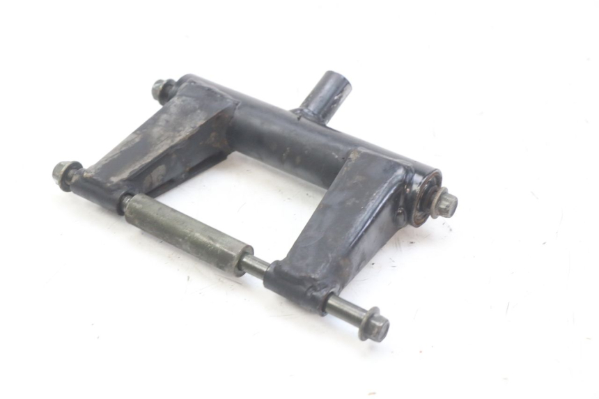 photo de ENGINE MOUNT JM MOTORS OLDIES 4T 50 (2010 - 2020) - Component detail