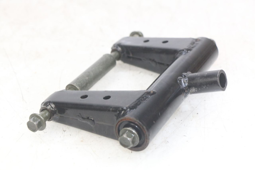 photo de ENGINE MOUNT JM MOTORS OLDIES RS 4T 50 (2021 - 2024) - Zoom on usage condition