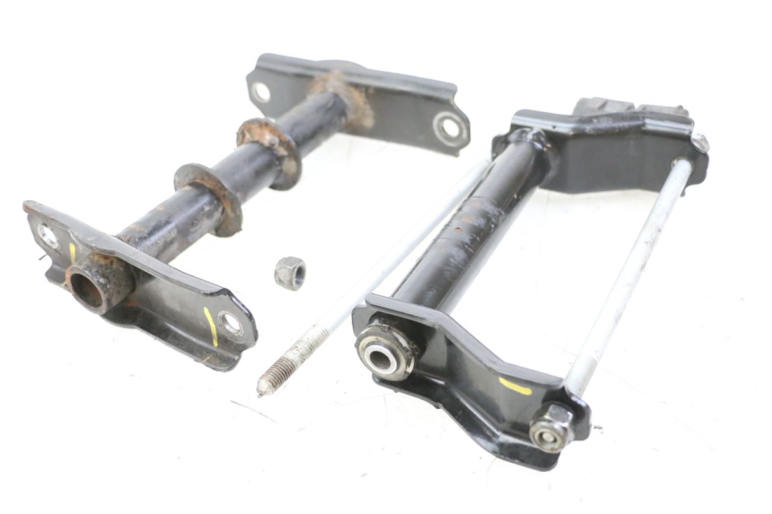 photo de ENGINE MOUNT PEUGEOT CITYSTAR 125 (2011 - 2017) - Product overview