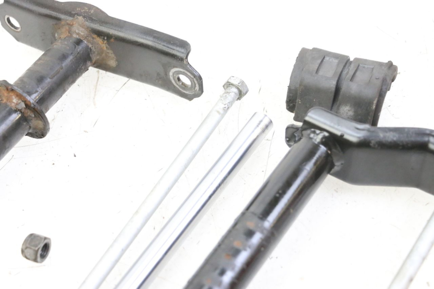 photo de ENGINE MOUNT PEUGEOT CITYSTAR 125 (2011 - 2017) - Fixing points details