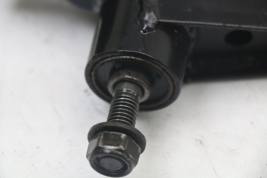 photo de ENGINE MOUNT PEUGEOT STREETZONE 4T 50 (2018 - 2023) - Product overview