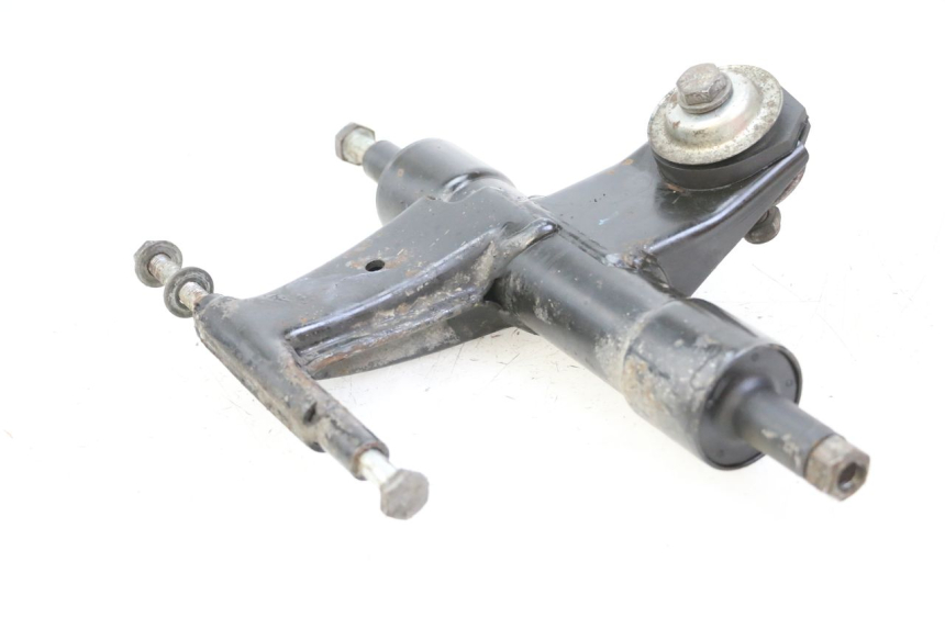 photo de ENGINE MOUNT PIAGGIO VESPA LX 2T 50 (2005 - 2013) - Alternative perspective