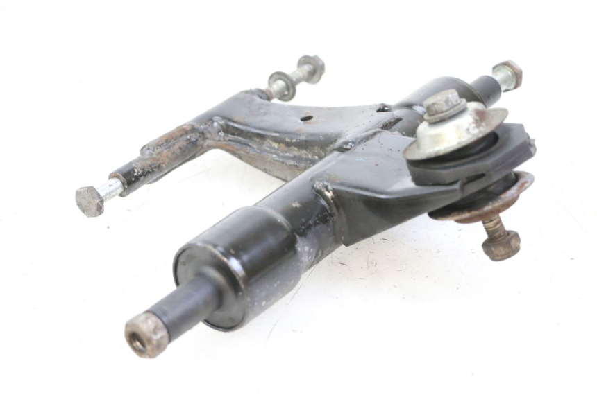 photo de ENGINE MOUNT PIAGGIO VESPA LX 2T 50 (2005 - 2013) - Technical close-up