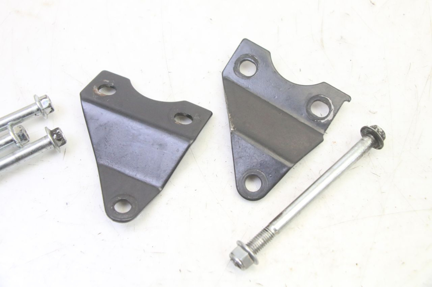 photo de ENGINE MOUNT APOLLO RFZ 125 - Component detail